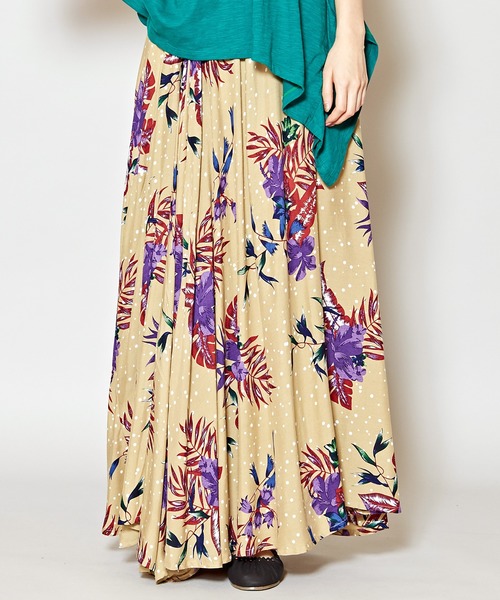 チャイハネ（チャイハネ）の「【チャイハネ】フラワードット柄ロングスカート（スカート・レディース・ホワイト/ブラック/ベージュ・FREE）」の3枚目の写真