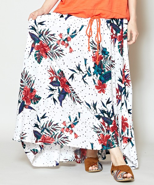 チャイハネ（チャイハネ）の「【チャイハネ】フラワードット柄ロングスカート（スカート・レディース・ホワイト/ブラック/ベージュ・FREE）」の8枚目の写真