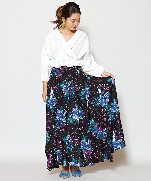 チャイハネ（チャイハネ）の「【チャイハネ】フラワードット柄ロングスカート（スカート・レディース・ホワイト/ブラック/ベージュ・FREE）」の9枚目の写真