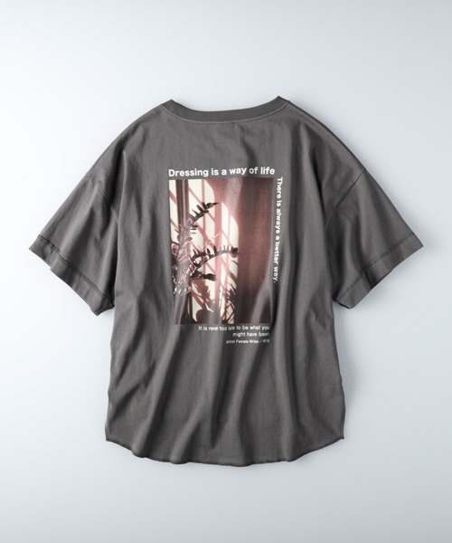 RAG MACHINE（ラグマシーン）の「【RAG MACHINE】フォトデザインＴシャツ（Tシャツ/カットソー・レディース・ホワイト/ベージュ/ダークグレー・M/L）」の15枚目の写真
