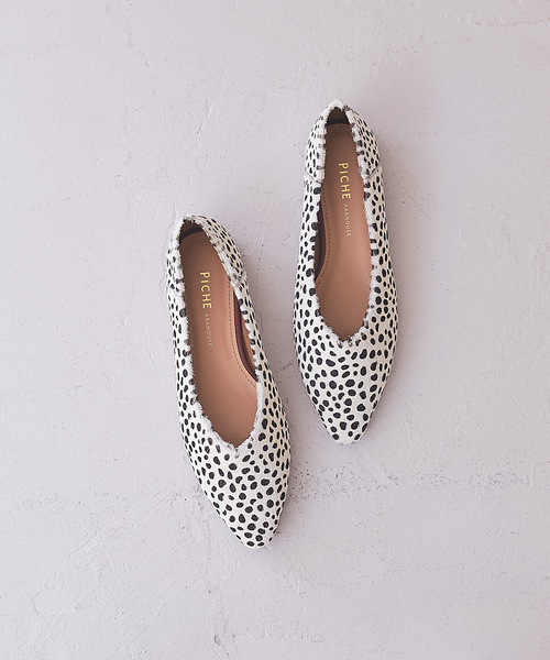 PICHE ABAHOUSE(ピシェ アバハウス)の「バブーシュ2WAYフラットシューズ(パンプス・レディース・ブラック/その他/ブロンズ・40/38/39/35/36/37/34)」の1枚目の写真