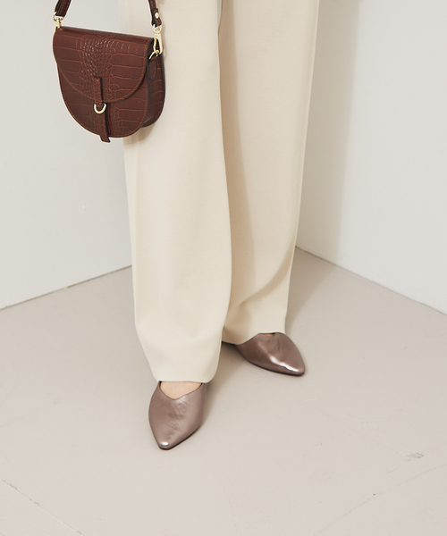 PICHE ABAHOUSE(ピシェ アバハウス)の「バブーシュ2WAYフラットシューズ(パンプス・レディース・ブラック/その他/ブロンズ・40/38/39/35/36/37/34)」の6枚目の写真