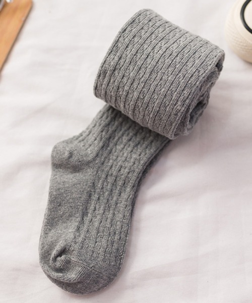 TeddyShop（テディショップ）の「キッズ  ベーシックツイストリブタイツ（タイツ/ストッキング・キッズ・マスタード/ホワイト/チャコールグレー/テラコッタ/グレー/ブラック/ピンクベージュ/パープル・95/105/115/125/135）」の4枚目の写真