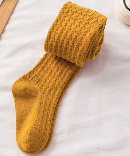 TeddyShop（テディショップ）の「キッズ  ベーシックツイストリブタイツ（タイツ/ストッキング・キッズ・マスタード/ホワイト/チャコールグレー/テラコッタ/グレー/ブラック/ピンクベージュ/パープル・95/105/115/125/135）」の12枚目の写真