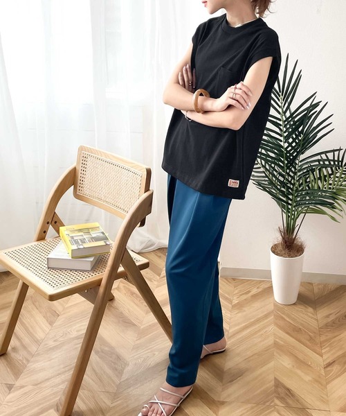 Java（ジャバ）の「《JaVaジャバ コラボ》綿100％USAコットン。大人カジュアルポケットTシャツ（Tシャツ/カットソー・レディース・ホワイト/ブラック/ベージュ/グレイッシュベージュ・MEDIUM/LARGE/X-LARGE/SMALL）」の17枚目の写真