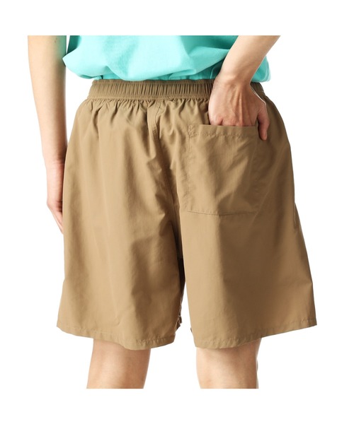 F.C.Real Bristol（エフシーレアルブリストル）の「SMALL LOGO SHORTS（その他パンツ・メンズ・ブラック/ベージュ/B/ライトブルー/A/グレー・LARGE/X-LARGE/SMALL/MEDIUM）」の17枚目の写真