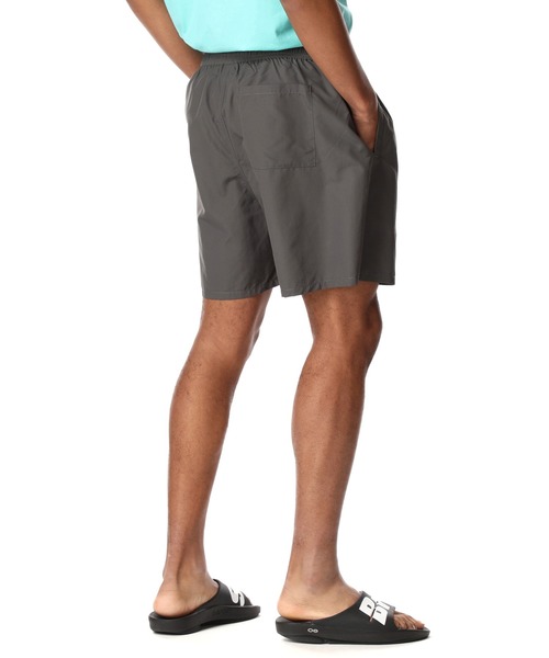 F.C.Real Bristol（エフシーレアルブリストル）の「SMALL LOGO SHORTS（その他パンツ・メンズ・ブラック/ベージュ/B/ライトブルー/A/グレー・LARGE/X-LARGE/SMALL/MEDIUM）」の11枚目の写真
