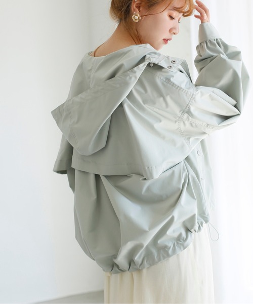 one after another NICE CLAUP（ワンアフターアナザーナイスクラップ）の「ボリューム袖マウンテンパーカー（マウンテンパーカー・レディース・アイボリー/ブラック/チャコールグレー/ミント・FREE）」の4枚目の写真