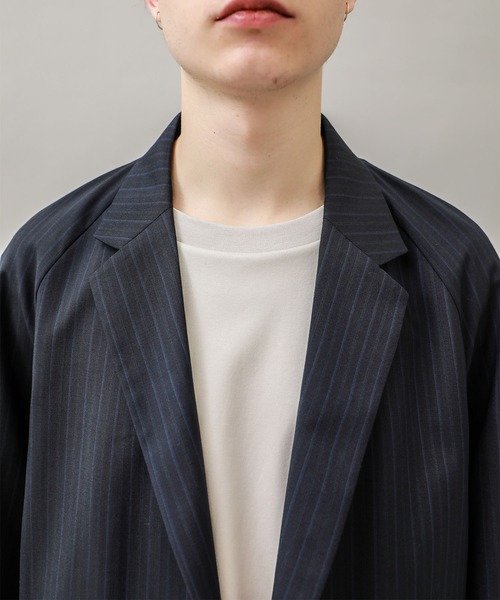 BESPOKE TOKYO(ビスポークトウキョウ)の「【BESPOKE TOKYO】DRY SYSTEM STRIPE 2B RAGLAN SLEEVE LOOSE JACKET(テーラードジャケット・メンズ・ネイビー/ストライプ・1/2/3)」の6枚目の写真
