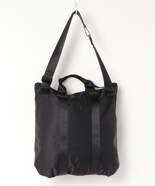 PORTER（ポーター）の「コンパクト2WAYヘルメットバッグ/COMPART 2WAY HELMET BAG（ショルダーバッグ・メンズ・ブラック・FREE）」の3枚目の写真