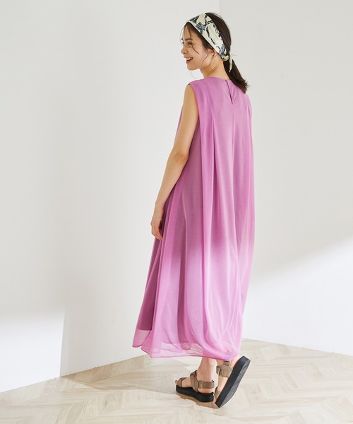 ROPE'（ロペ）の「【新色追加】【洗える】【一部WEB限定】エスパンディノースリーブワンピース（ワンピース・レディース・ブラック/グレー/ピンク/マスタード/ブラウン・38）」の17枚目の写真