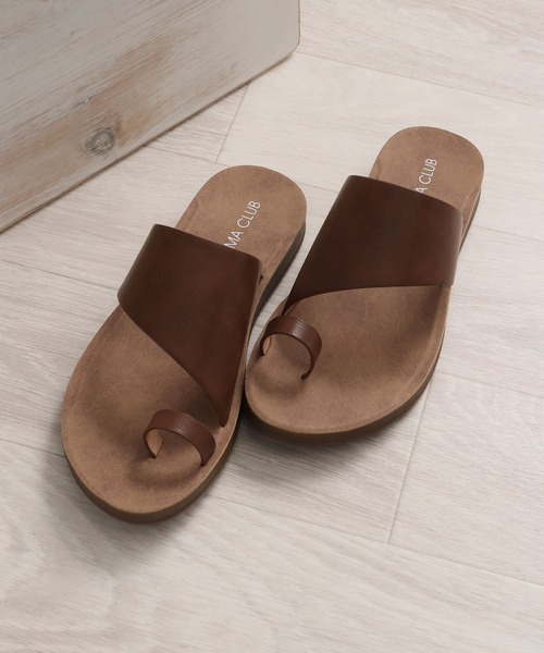 Honeys（ハニーズ）の「トングフラットサンダル（サンダル・レディース・ブラック/ホワイト/ホワイト×ブラック/ブラウン・L/M/S）」の4枚目の写真