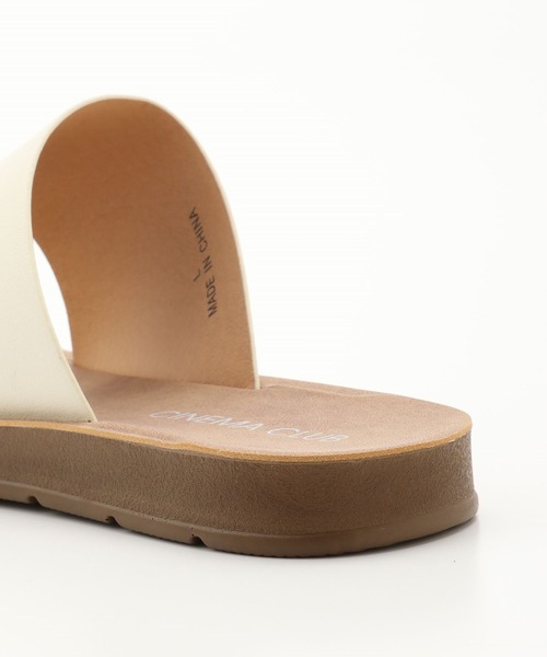 Honeys（ハニーズ）の「トングフラットサンダル（サンダル・レディース・ブラック/ホワイト/ホワイト×ブラック/ブラウン・L/M/S）」の6枚目の写真