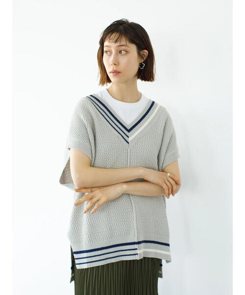 koe（コエ）の「ＶネックＢＩＧニットベスト＊（ベスト・レディース・ベージュ/ホワイト・M-L/S-M）」の3枚目の写真