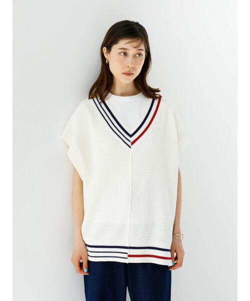 koe（コエ）の「ＶネックＢＩＧニットベスト＊（ベスト・レディース・ベージュ/ホワイト・M-L/S-M）」の15枚目の写真
