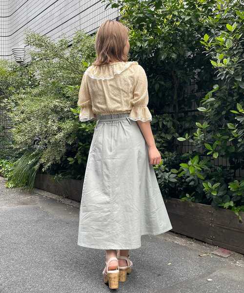 MAJESTIC LEGON（マジェスティックレゴン）の「ガーリーパターンフリルブラウス（シャツ/ブラウス・レディース・ブラック系その他/イエロー系その他/ホワイト系その他2/ブルー系その他2・SMALL/MEDIUM）」の10枚目の写真