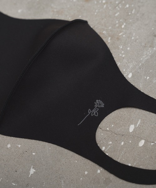 JUNRED（ジュンレッド）の「【KEI×JUNRed】シェープシルエットシルキーマスクセット（マスク・メンズ・ブラック・FREE）」の8枚目の写真