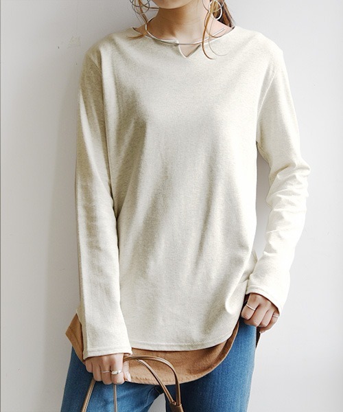and it_(アンドイット)の「Beコルテキーネックデイリーロングカットソー(Tシャツ/カットソー・レディース・ブラック/ダークブラウン/ブラウン/オフホワイト/カーキ/オートミール・FREE)」の20枚目の写真
