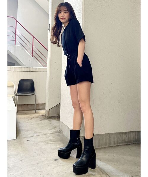GYDA(ジェイダ)の「ベルト付キハーフスリーブカットロンパース(サロペット/オーバーオール・レディース・ブラック/ベージュ・FREE)」の22枚目の写真