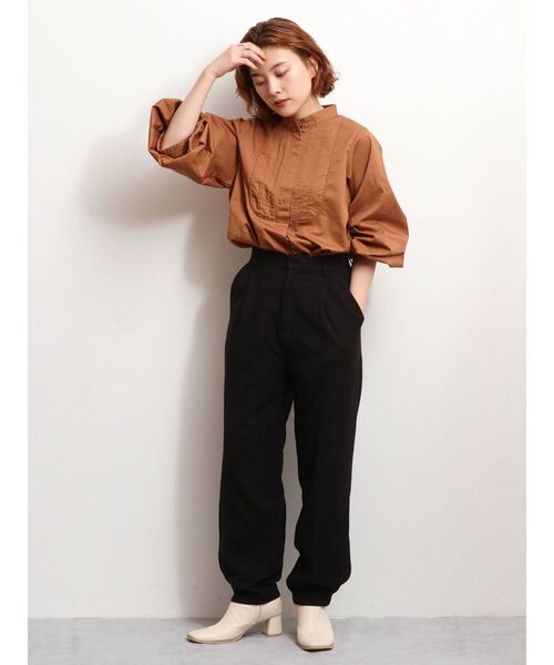 Ungrid（アングリッド）の「タックツイルパンツ（その他パンツ・レディース・ブラック/ベージュ・SMALL/MEDIUM）」の11枚目の写真