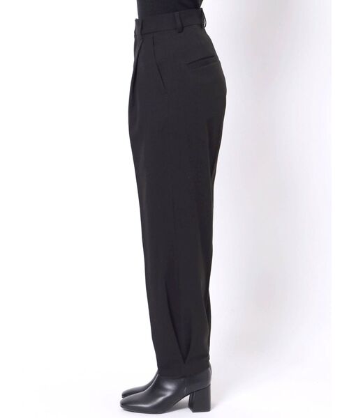 Ungrid（アングリッド）の「タックツイルパンツ（その他パンツ・レディース・ブラック/ベージュ・SMALL/MEDIUM）」の14枚目の写真
