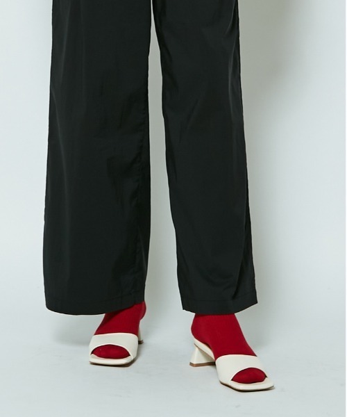 CIAOPANIC（チャオパニック）の「スクエアミュール（サンダル・レディース・ブラック/オフホワイト・24.5/23.5）」の14枚目の写真