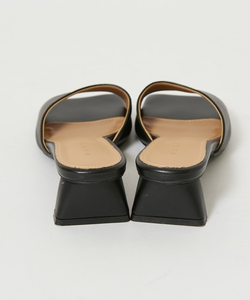 CIAOPANIC（チャオパニック）の「スクエアミュール（サンダル・レディース・ブラック/オフホワイト・24.5/23.5）」の3枚目の写真