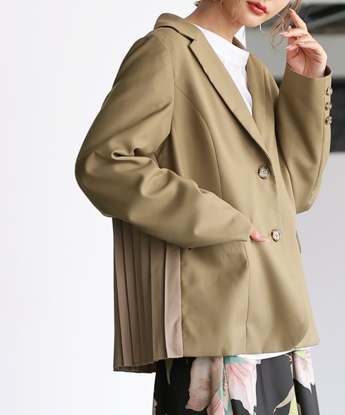 n'OrLABEL（ノアールレーベル）の「『バックプリーツジャケット』（テーラードジャケット・レディース・ピンク/ベージュ/ブラック・2/1）」の3枚目の写真