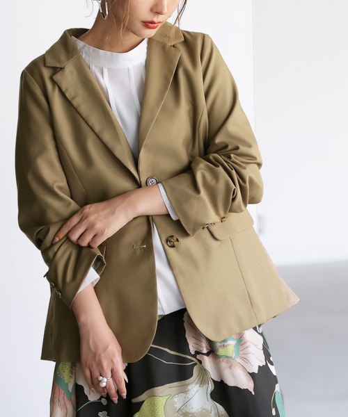 n'OrLABEL（ノアールレーベル）の「『バックプリーツジャケット』（テーラードジャケット・レディース・ピンク/ベージュ/ブラック・2/1）」の4枚目の写真