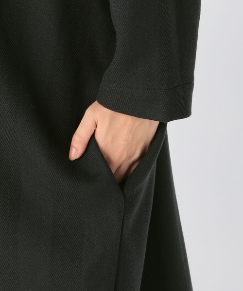 GALLEGO DESPORTES（ギャレゴデスポート）の「【GALLEGO DESPORTES】ラグランスリーブコート WOMEN（ステンカラーコート・レディース・ダークグリーン/ネイビー・SMALL）」の10枚目の写真