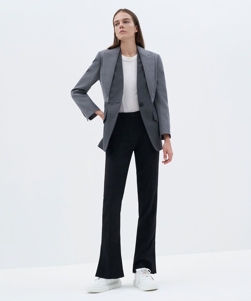 CHARLES & KEITH（チャールズ & キース）の「レースアップ ベルクロスニーカー / Lace-Up Velcro Sneakers（スニーカー・レディース・ホワイト/グリーン/アイボリー/ブラック・25.5cm/23cm/24.5cm/25cm/22.5cm/23.5cm）」の22枚目の写真