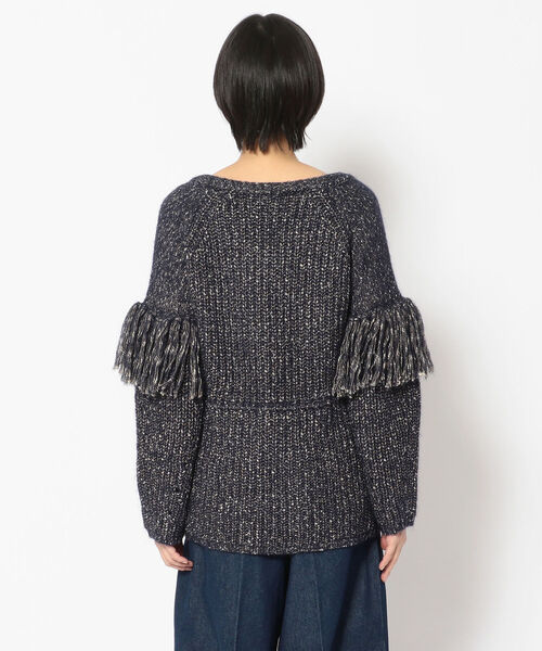 EARIH(アーリ)の「EARIH(アーリ)フリンジVネックニット(ニット/セーター・レディース・ネイビー・FREE)」の3枚目の写真