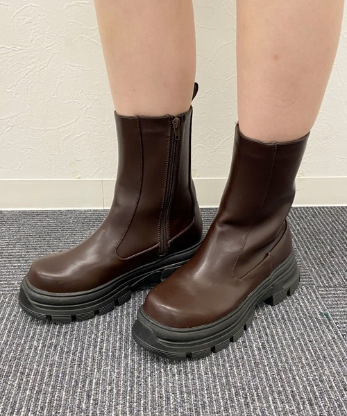 EPIMI E'PIMMY（エピミエピミー）の「ボリュームソールサイドゴアブーツ（ブーツ・レディース・ブラック/ダークブラウン・MEDIUM/LARGE）」の8枚目の写真