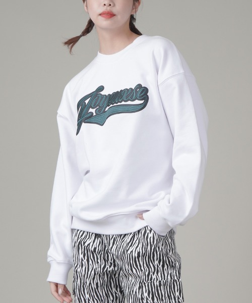 SPINNS（スピンズ）の「【ゆったりシルエット】裏起毛 刺繍ロゴスウェット（スウェット・レディース・ダークパープル/ダークグリーン/ネイビー/オフホワイト・ONESIZE）」の10枚目の写真