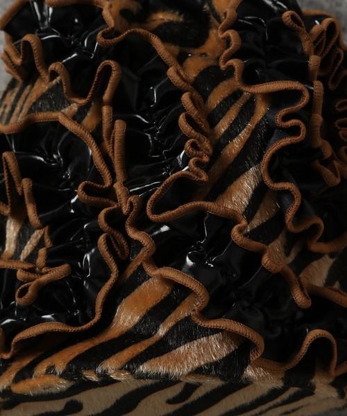 JEANASIS（ジーナシス）の「メロウフリルキンチャク/229281（ハンドバッグ・レディース・ブラック/イエロー系その他/ゼブラ・FREE）」の5枚目の写真