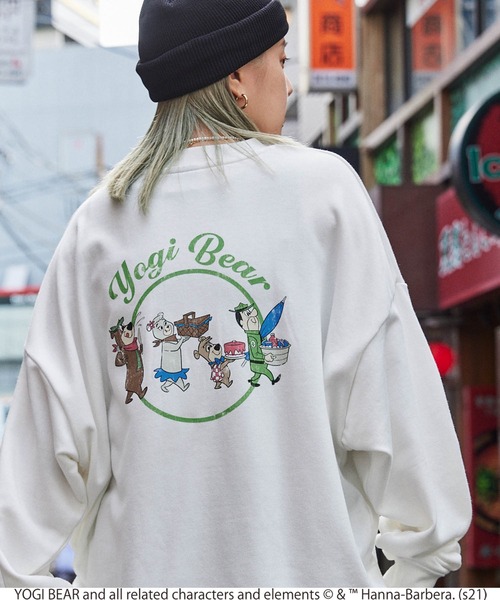 Tom＆Jerry（トムアンドジェリー）の「レトロアメコミ 別注 アソートデザイン オーバーサイズ裏毛プルオーバースウェット（スウェット・メンズ・ホワイト系1/ホワイト系2/ホワイト系3/ホワイト系4/ホワイト系5/ホワイト系6/ライトグレー系1/ライトグレー系2/ライトグレー系3/ライトグレー系4/ライトグレー系5/グレー系3/グレー系4/グレー系5/グレー系6/グリーン系1/グリーン系2/グリーン系6・M/L）」の6枚目の写真