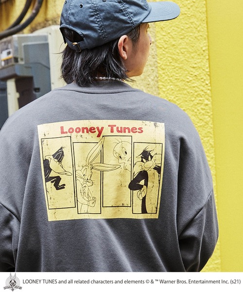 Tom＆Jerry（トムアンドジェリー）の「レトロアメコミ 別注 アソートデザイン オーバーサイズ裏毛プルオーバースウェット（スウェット・メンズ・ホワイト系1/ホワイト系2/ホワイト系3/ホワイト系4/ホワイト系5/ホワイト系6/ライトグレー系1/ライトグレー系2/ライトグレー系3/ライトグレー系4/ライトグレー系5/グレー系3/グレー系4/グレー系5/グレー系6/グリーン系1/グリーン系2/グリーン系6・M/L）」の15枚目の写真