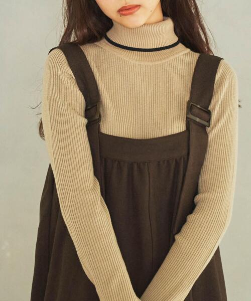 coen(コーエン)の「ハシカラーリブタートル(WEB限定カラー)(ニット/セーター・レディース・ダークグリーン/ダークグレー/ケリー/イエロー/ブラック/オフホワイト/ベージュ・M/L)」の5枚目の写真