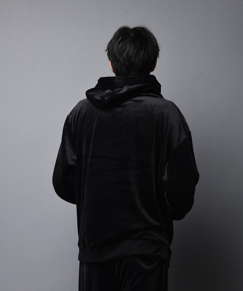 GALLIS ADDICTION（ガリスアディクション）の「GA FUR-VELOR HOODIE/ベロア プルパーカー（パーカー・メンズ・ブラック/グレー・M/L）」の5枚目の写真