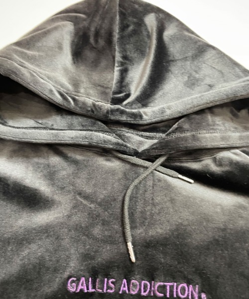GALLIS ADDICTION（ガリスアディクション）の「GA FUR-VELOR HOODIE/ベロア プルパーカー（パーカー・メンズ・ブラック/グレー・M/L）」の22枚目の写真