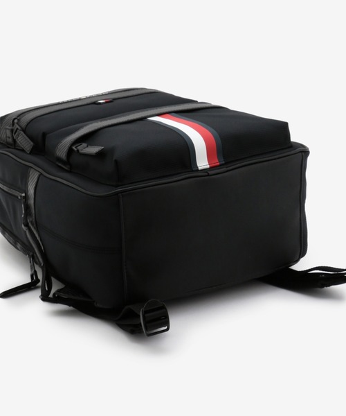 TOMMY HILFIGER（トミーヒルフィガー）の「メタルロゴバックパック（バックパック/リュック・メンズ・ブラック・FREE）」の4枚目の写真