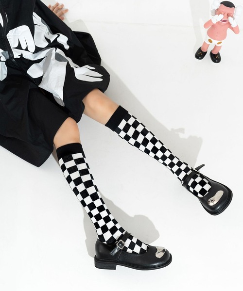 「kakko」(カッコ)の「レディース ブロックチェックハイソックス靴下(ソックス/靴下・レディース・ホワイト/ブラック/グリーン・FREE)」の12枚目の写真