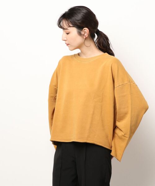 Samansa Mos2(サマンサ モスモス)の「ピグメント加工裏毛バックロゴ刺繍スウェット(スウェット・レディース・グリーン/ネイビー/ピンク/ブラウン/ベージュ/マスタード・フリ-)」の5枚目の写真