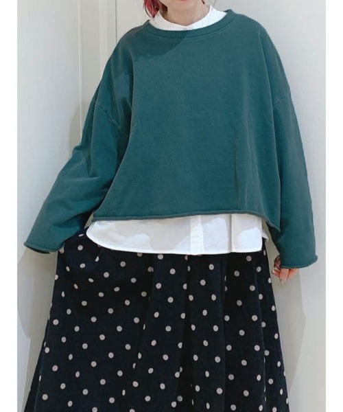 Samansa Mos2(サマンサ モスモス)の「ピグメント加工裏毛バックロゴ刺繍スウェット(スウェット・レディース・グリーン/ネイビー/ピンク/ブラウン/ベージュ/マスタード・フリ-)」の3枚目の写真