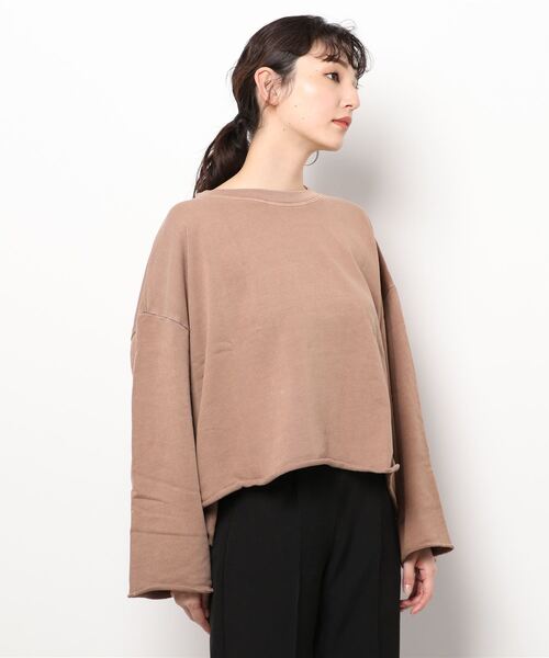 Samansa Mos2(サマンサ モスモス)の「ピグメント加工裏毛バックロゴ刺繍スウェット(スウェット・レディース・グリーン/ネイビー/ピンク/ブラウン/ベージュ/マスタード・フリ-)」の17枚目の写真