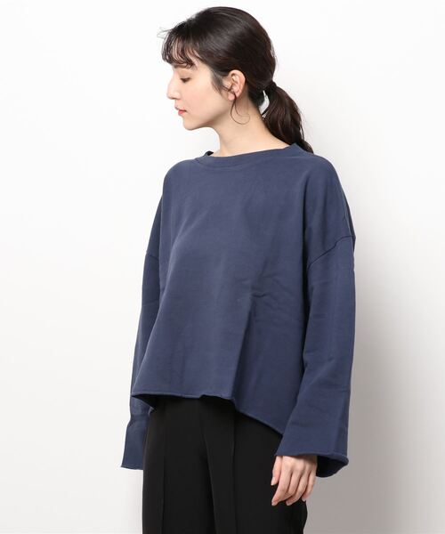 Samansa Mos2(サマンサ モスモス)の「ピグメント加工裏毛バックロゴ刺繍スウェット(スウェット・レディース・グリーン/ネイビー/ピンク/ブラウン/ベージュ/マスタード・フリ-)」の18枚目の写真