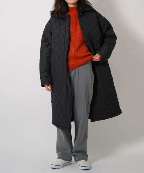 VENCEEXCHANGE(ヴァンスエクスチェンジ)の「【WEB限定】マイクロタフタキルティングロングジャケット(ステンカラーコート・レディース・ブラック/ダークグリーン・M)」の8枚目の写真