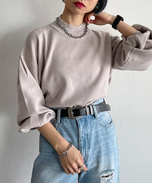 PAGEBOY(ページボーイ)の「ハイネックボリュームプルオーバー(ニット/セーター・レディース・パープル/ブラウン/オフホワイト/グレイッシュベージュ/ブルー系その他/グリーン系その他7/ブラック・FREE)」の1枚目の写真