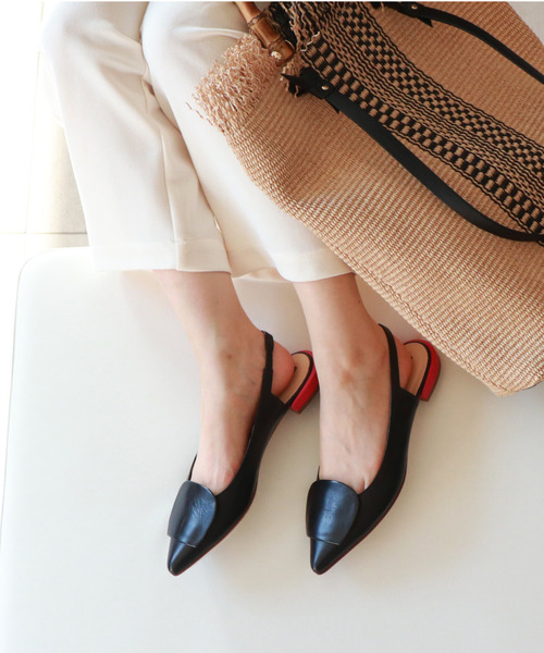 FABIO RUSCONI（ファビオルスコーニ）の「【FABIO RUSCONI】オーナメント付ポインテッドバックバンド(F21304)（パンプス・レディース・ライトベージュ/ベージュ系その他/キャメル/ブラック系その他・39/36/38/37/35）」の2枚目の写真