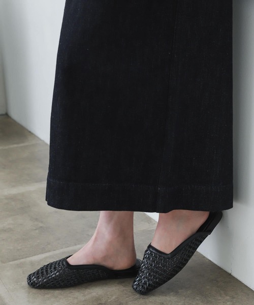 SENSE OF PLACE by URBAN RESEARCH（センスオブプレイスバイアーバンリサーチ）の「メッシュミュール（その他シューズ・レディース・ホワイト/ブラック/ベージュ・SMALL/MEDIUM/LARGE）」の2枚目の写真